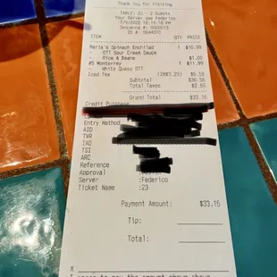 a receipt for a restaurant