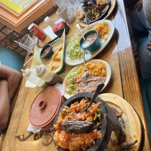 Parrilla el rancho and molcajete