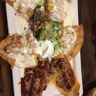 Chicken nachos &amp; tamales