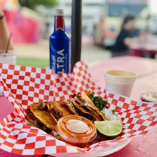 Qusitacos de Birra Taco