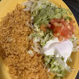 Yummy sides with fresh guacamole.