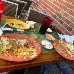 Speedy gonzonalz and Chimichanga