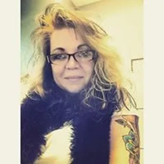 Cindi D.