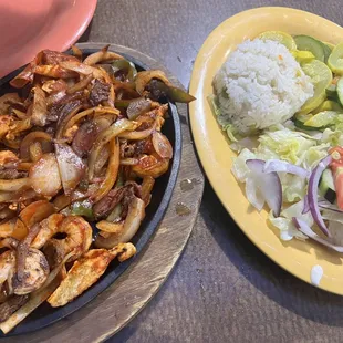 Fajita, rice, veggies, and salad