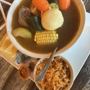 Caldo de Res