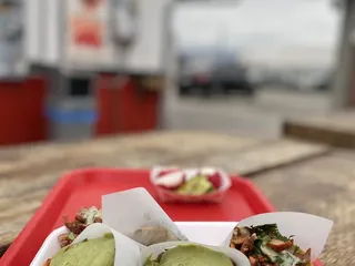 Tacos La Central