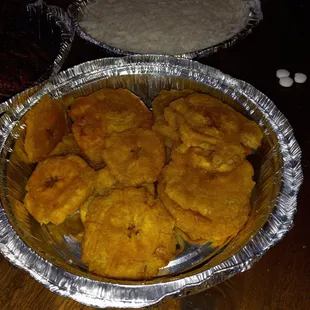 Fried plantain. White rice