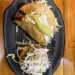 Tacos dorados and a sope