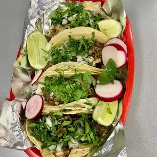 TACOS DE CHIVO
GOAT MEAT TACOS