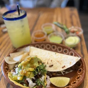 Agua de pina, Quesadilla&amp; Al pastor taco