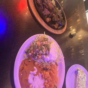 Steak fajitas with side plate