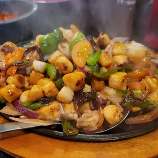 Fajitas del mar - shrimp tilapia and Scallops! Amazing!