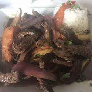 Lomo Saltado