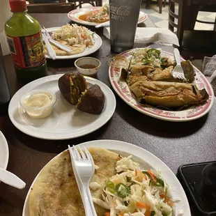 Pupusas, stuffed plantain, chicken tamales, Chile Relleno. Very delicious!