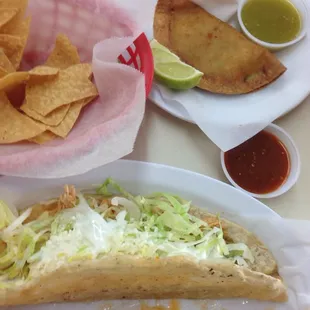 Quesadillas De Tlacoyos