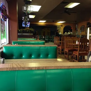 Family atmosphere, authentic cuisine.