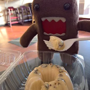 Gelatina de leche with raisins!