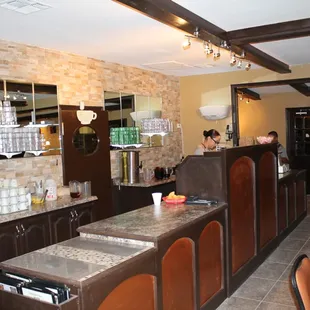 Awesome Good Looking Place! Great Service!