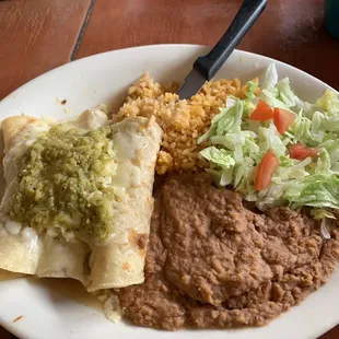 Enchiladas Verde ( very very dry ).