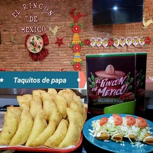 taquitos de papa and mexican food