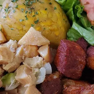 Mofongo con Carrucho y Carne Frita / Mofongo with Conch &amp; Fried Pork