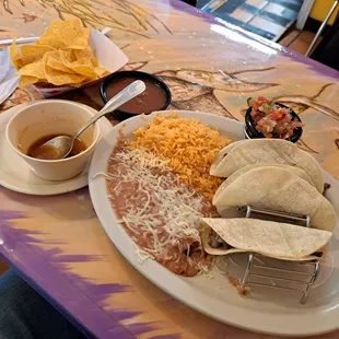 a plate of mexican food
