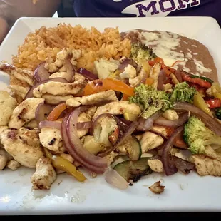 Lunch fajita Yucatan (note broccoli and cauliflower)