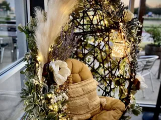 Menas Tex-Mex Grill Cantina