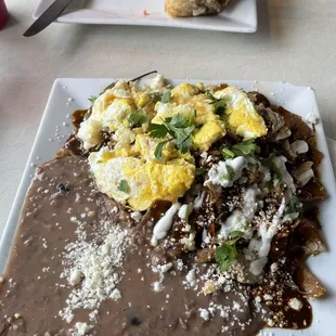 Chilaquiles Pollo Con Mole Platillo