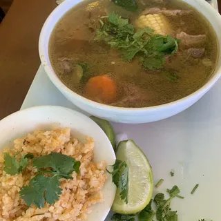 Caldo de Res