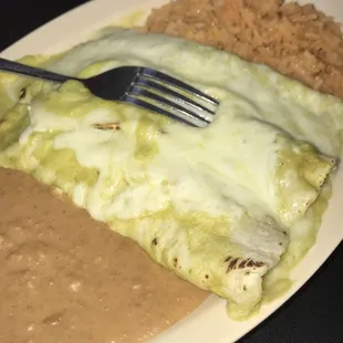 Enchiladas with Green Sauce