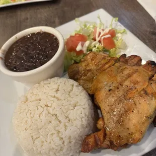 Dinner Pollo a la Parilla