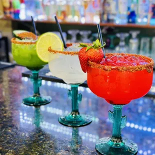 Margaritas deliciosas  fresa,pepino,mango, limón,tamarindo.