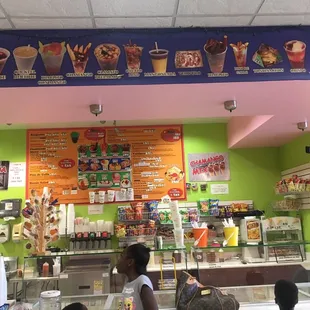 the inside of a fast food restaurant