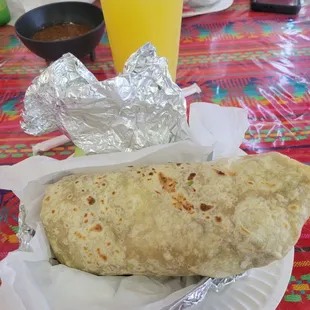 Burrito de chile verde yum!