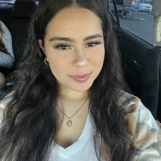 Dennise C.