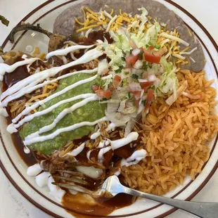 This is the plate I ordered chili relenos and they were awesome