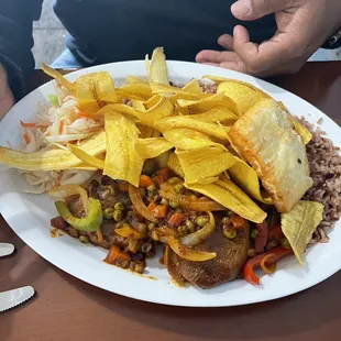 Lengua en Salsa, looks good but flavor wasn't there.