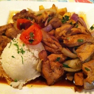 Saltado de Pollo