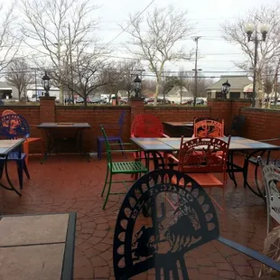 Good day for lunch on the patio