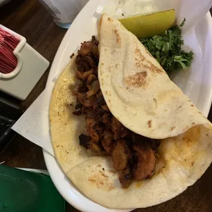 Al pastor taco
