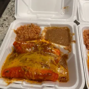 Their chicken enchiladas doesn't disappoint. So delicious!