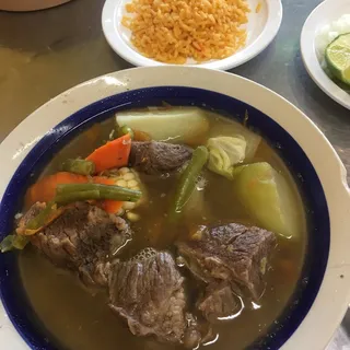 Caldo de Res