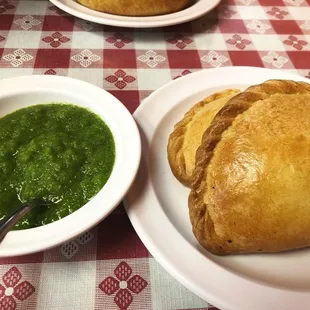 Empanadas con llejua