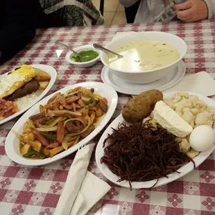 ramen and noodles, food