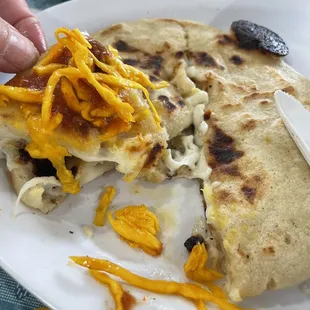 Quueso pupusas