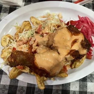 Pollo Frito Con Tajadas