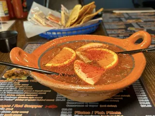 Marisco's Las Perlas