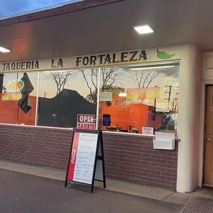 Los esperamos en taqueria La Fortaleza