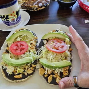 Huaracha con pollo - menu $12 (reality $15)